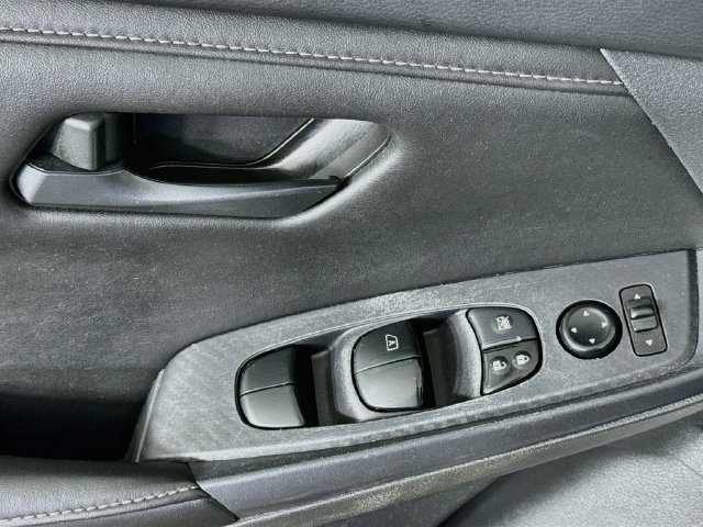 Used 2024 Nissan Sentra S FWD image 21