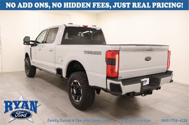 New 2026 Ford F250 Lariat image 3