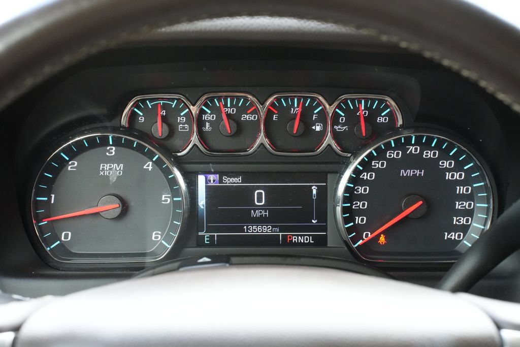 Used 2019 Chevrolet Tahoe LT w/ Luxury Package AWD/4WD image 9