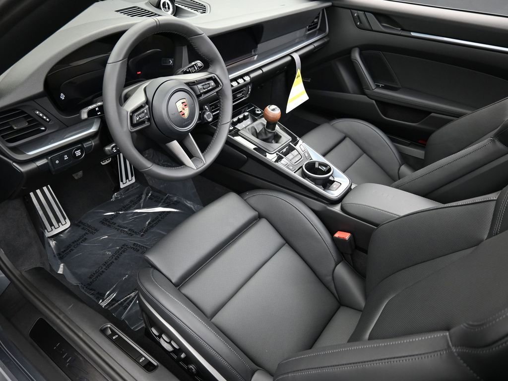 Certified 2026 Porsche 911 Carrera T RWD image 4