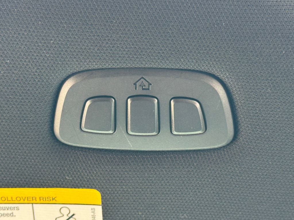 Used 2024 Ford Expedition Limited image 26