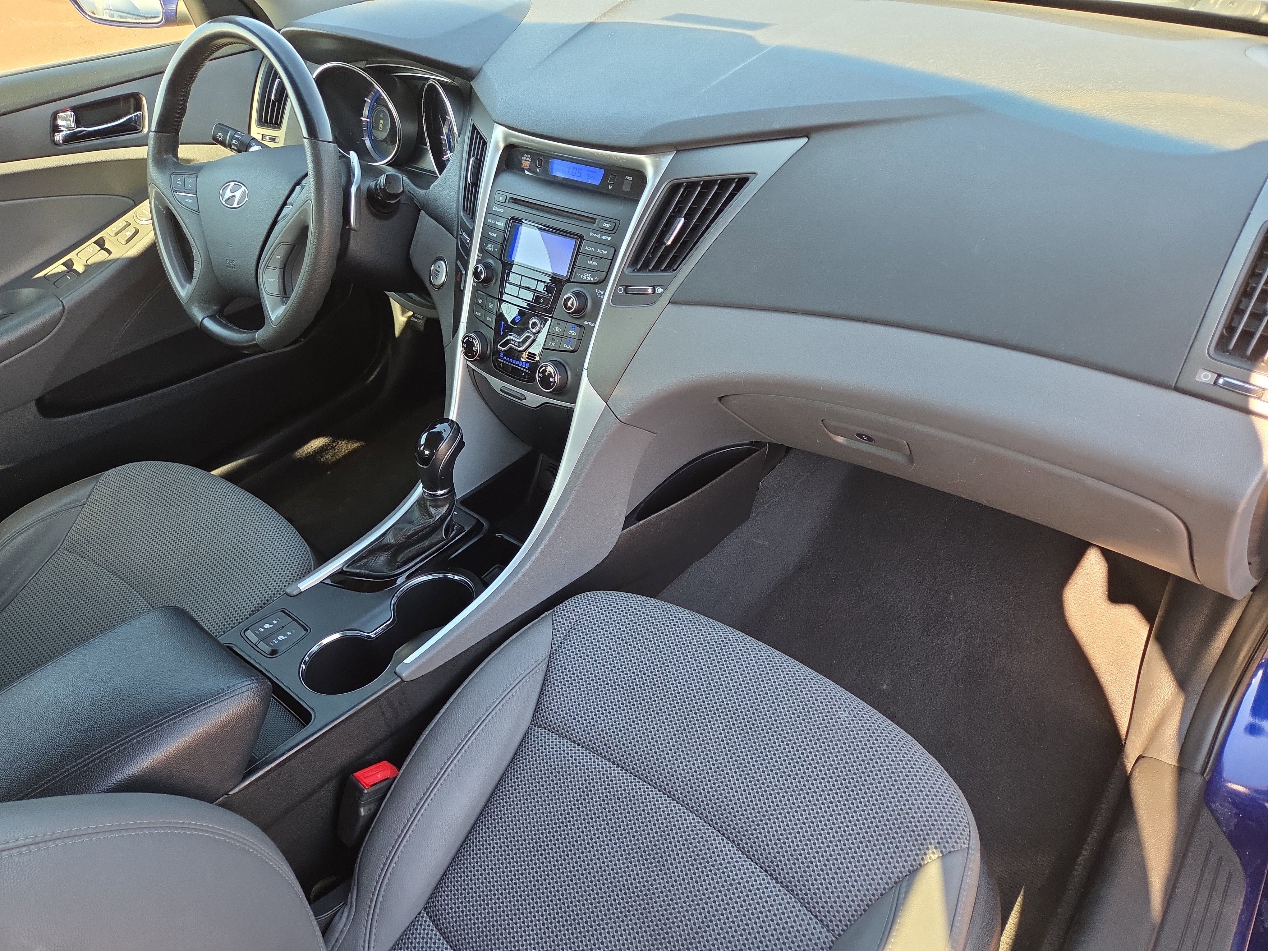 Used 2013 Hyundai Sonata SE image 17