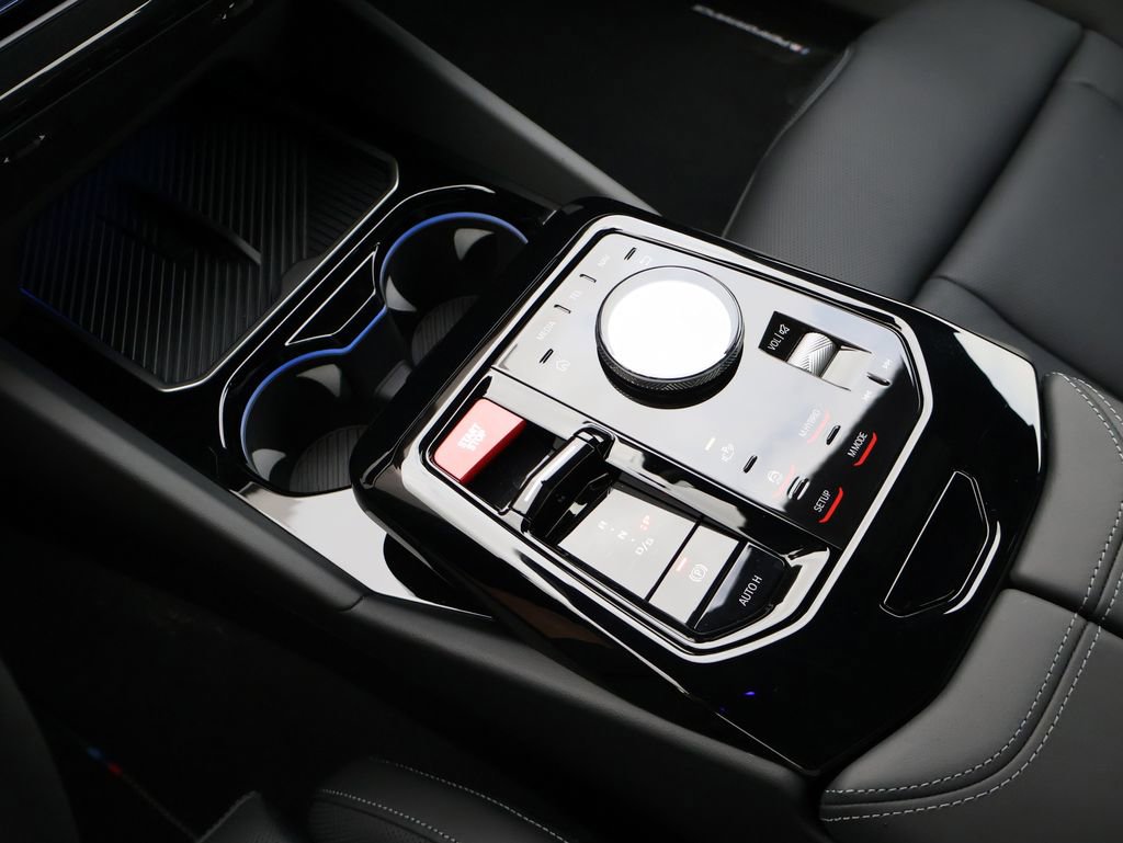 New 2026 BMW M5 w/ Carbon Package image 29