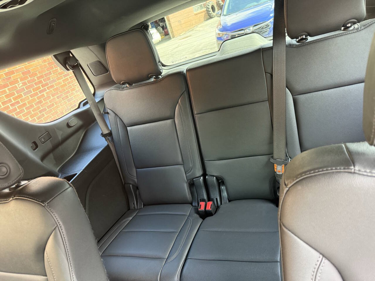 Used 2024 Chevrolet Tahoe LT w/ Luxury Package AWD/4WD image 14