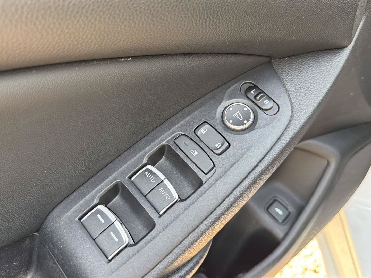 Used 2021 Honda Accord Sport image 19