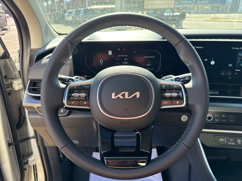 New 2026 Kia Carnival SX w/ SX Dark Edition Package image 33