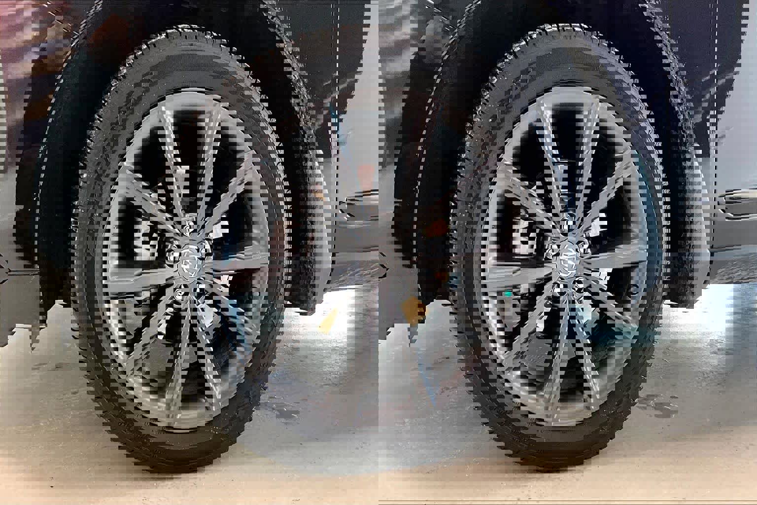 Used 2025 Acura RDX A-Spec image 7