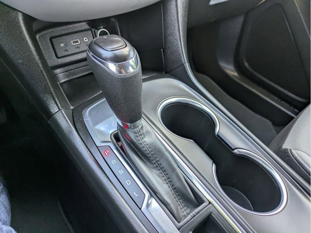 Used 2021 Chevrolet Equinox LT image 26