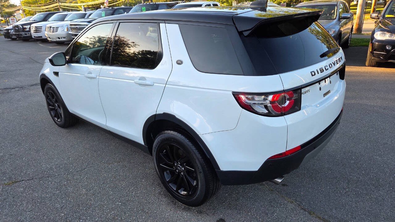 Used 2017 Land Rover Discovery Sport SE AWD/4WD image 12