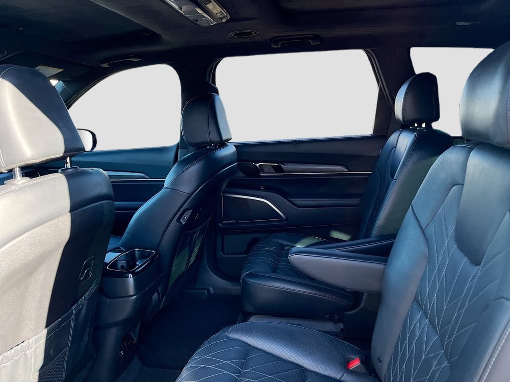 Used 2023 Kia Telluride SX Prestige X-Pro AWD/4WD image 26
