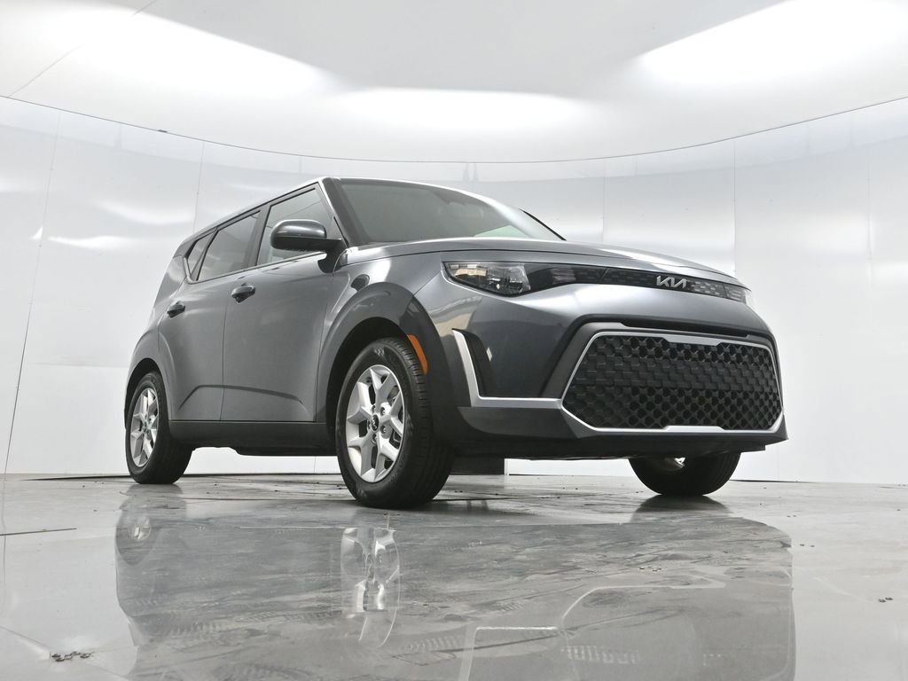 Used 2023 Kia Soul LX w/ LX Technology Package image 55