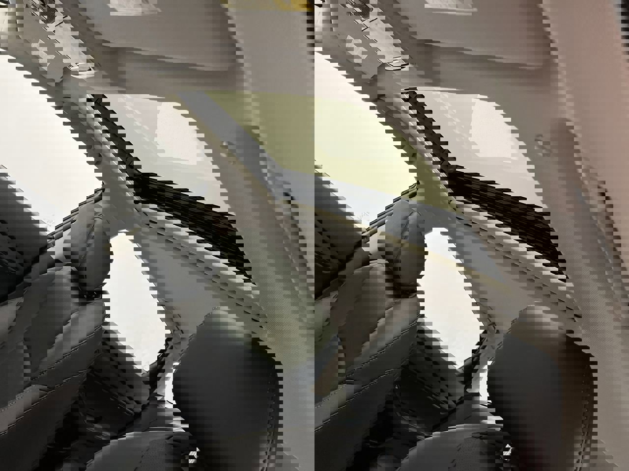 Used 2024 Honda Accord Touring image 7