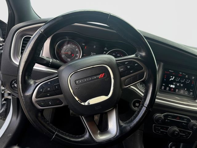 Used 2022 Dodge Charger SXT w/ Leather Interior Group RWD image 17