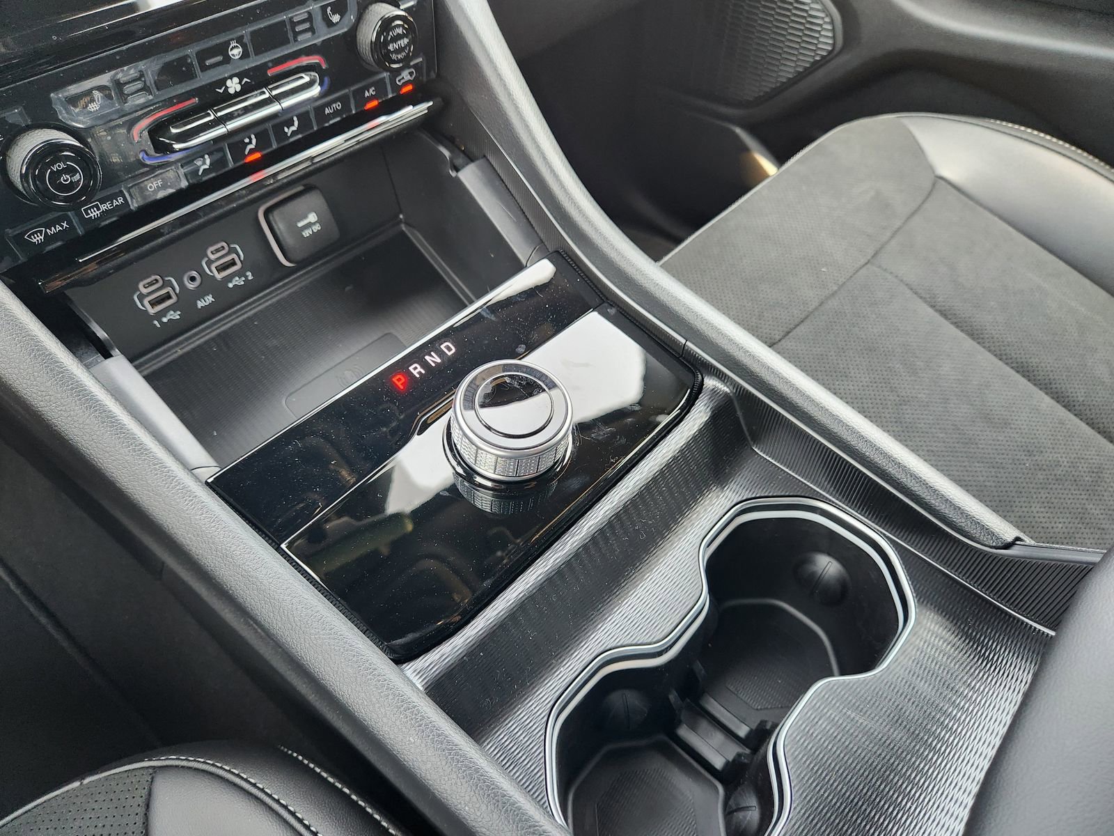 New 2025 Jeep Grand Cherokee L Altitude image 14