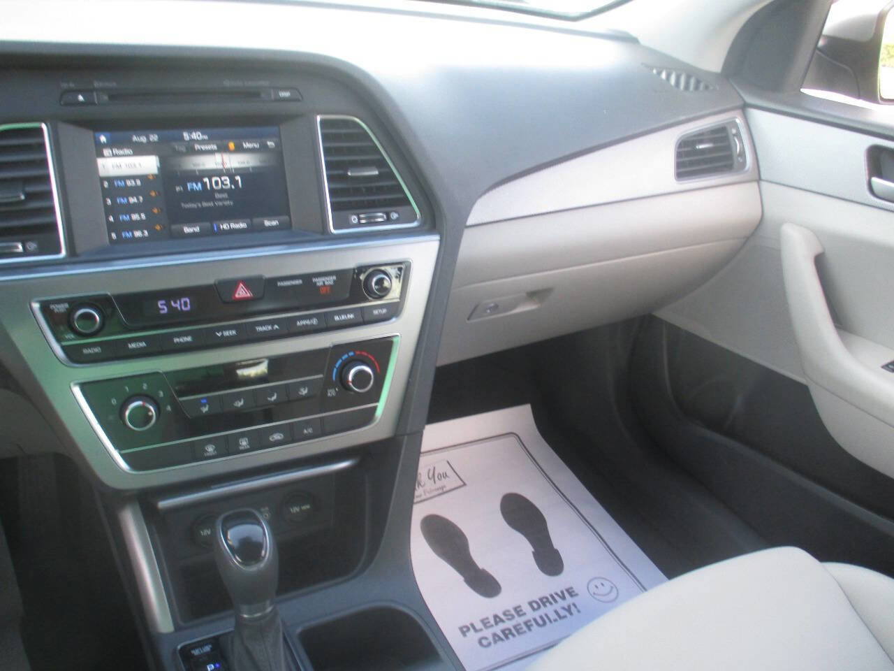 Used 2017 Hyundai Sonata SE image 17