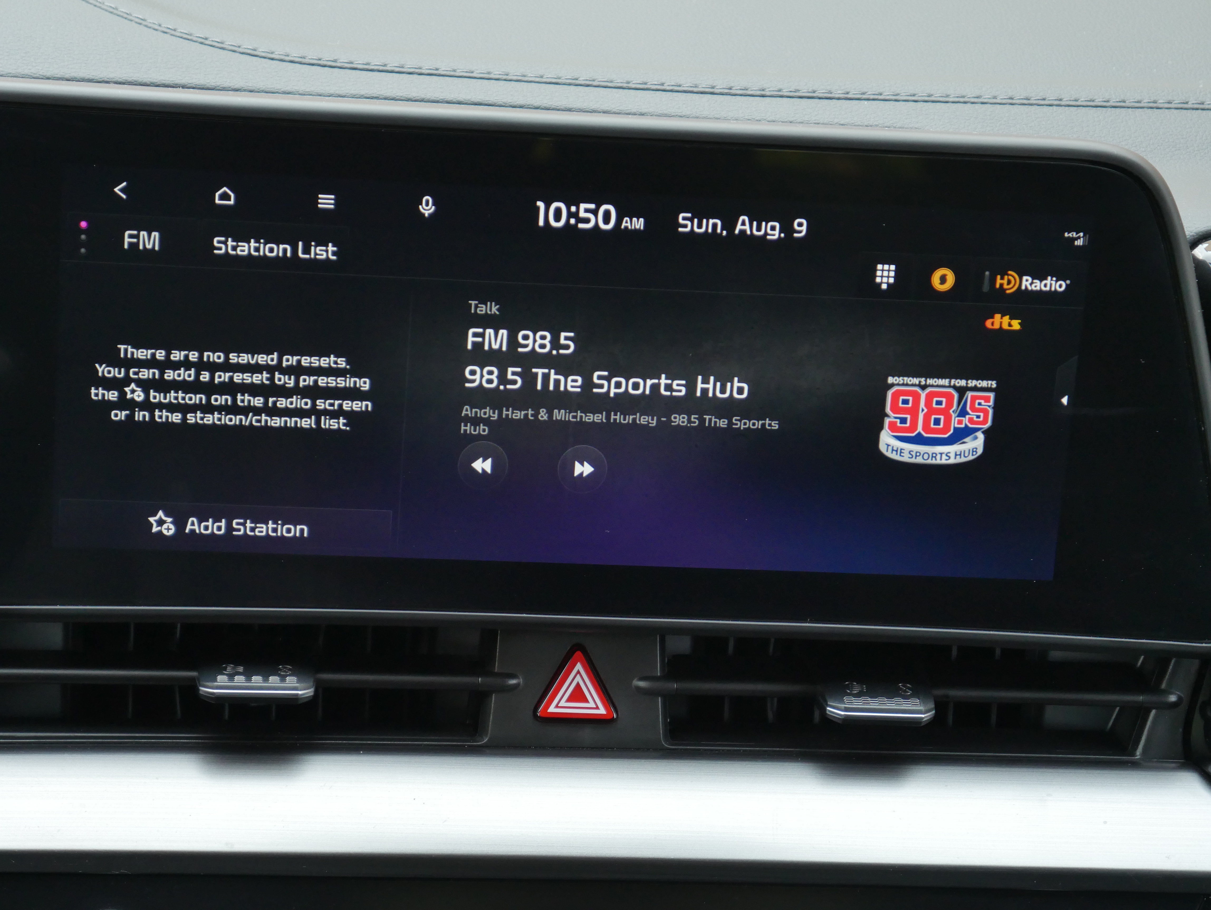 Used 2025 Kia Sportage EX AWD/4WD image 16