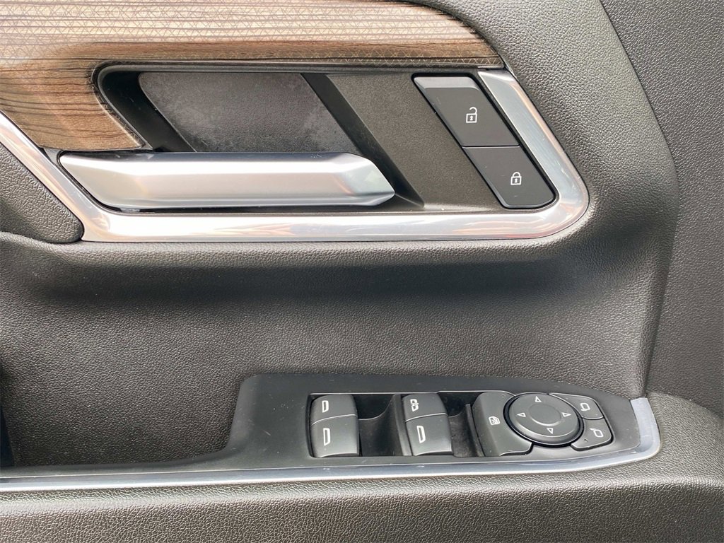 Used 2024 Chevrolet Silverado 2500 LT image 22