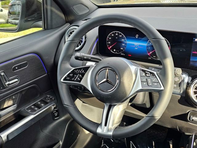 New 2026 Mercedes-Benz GLB 250 4MATIC image 26