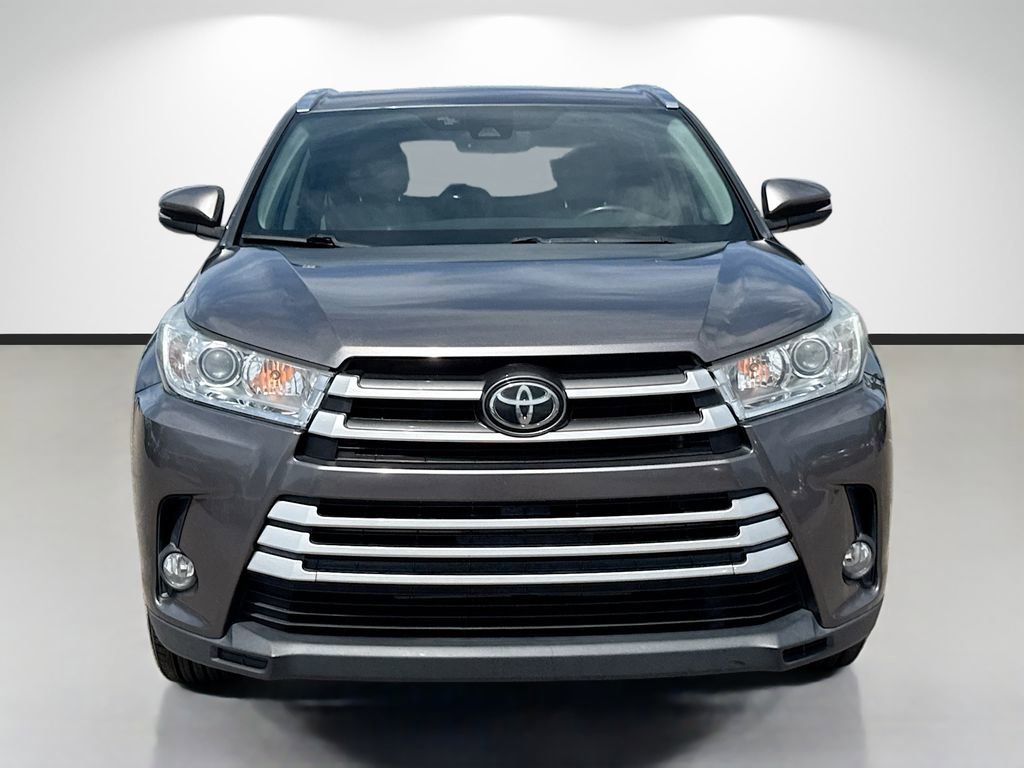 Used 2019 Toyota Highlander XLE image 8