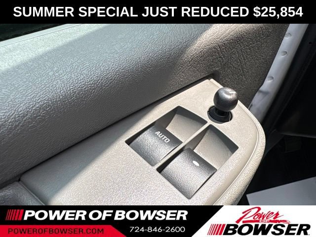 Used 2022 Chevrolet Express 2500 w/ Driver Convenience Package RWD image 10