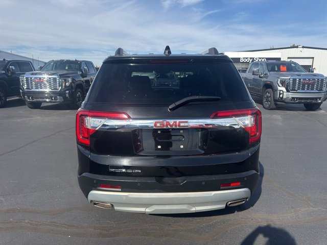 Used 2023 GMC Acadia SLT image 4