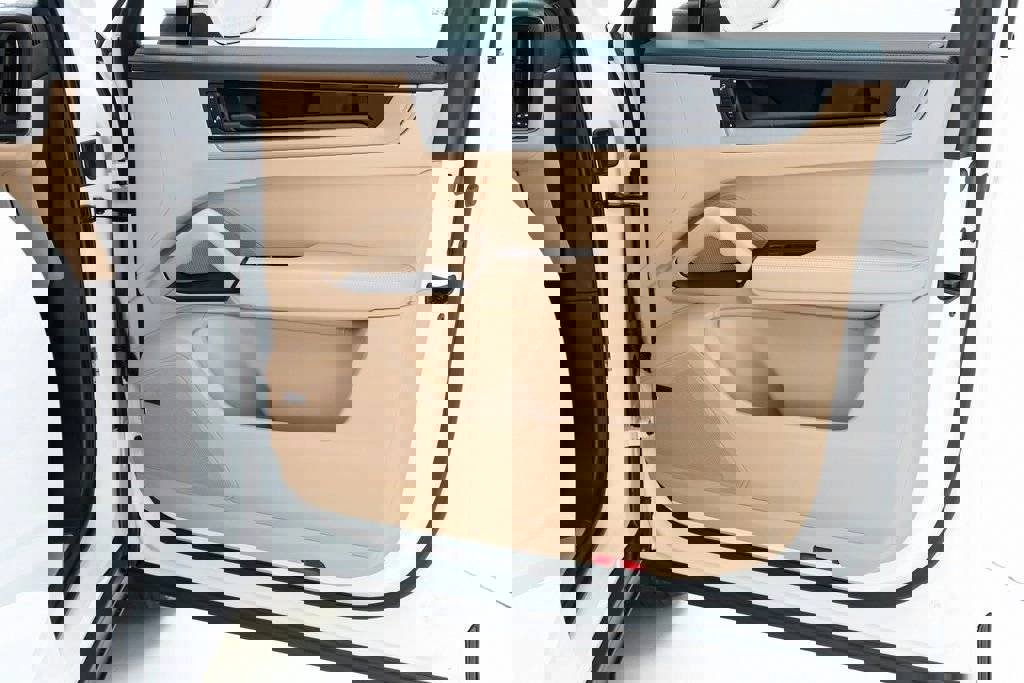 New 2026 Porsche Cayenne S image 63