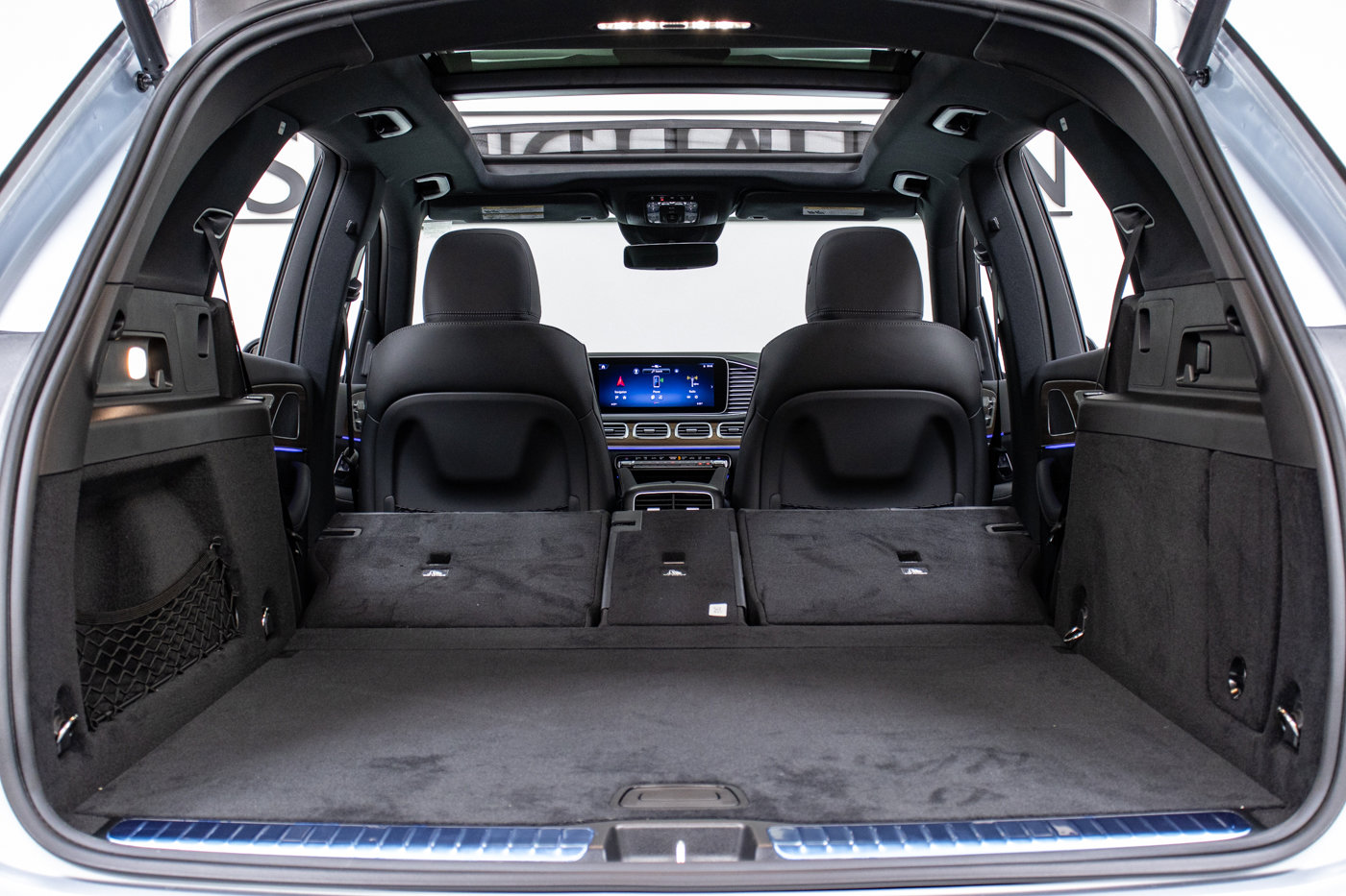 Used 2025 Mercedes-Benz GLE 350 4MATIC image 11