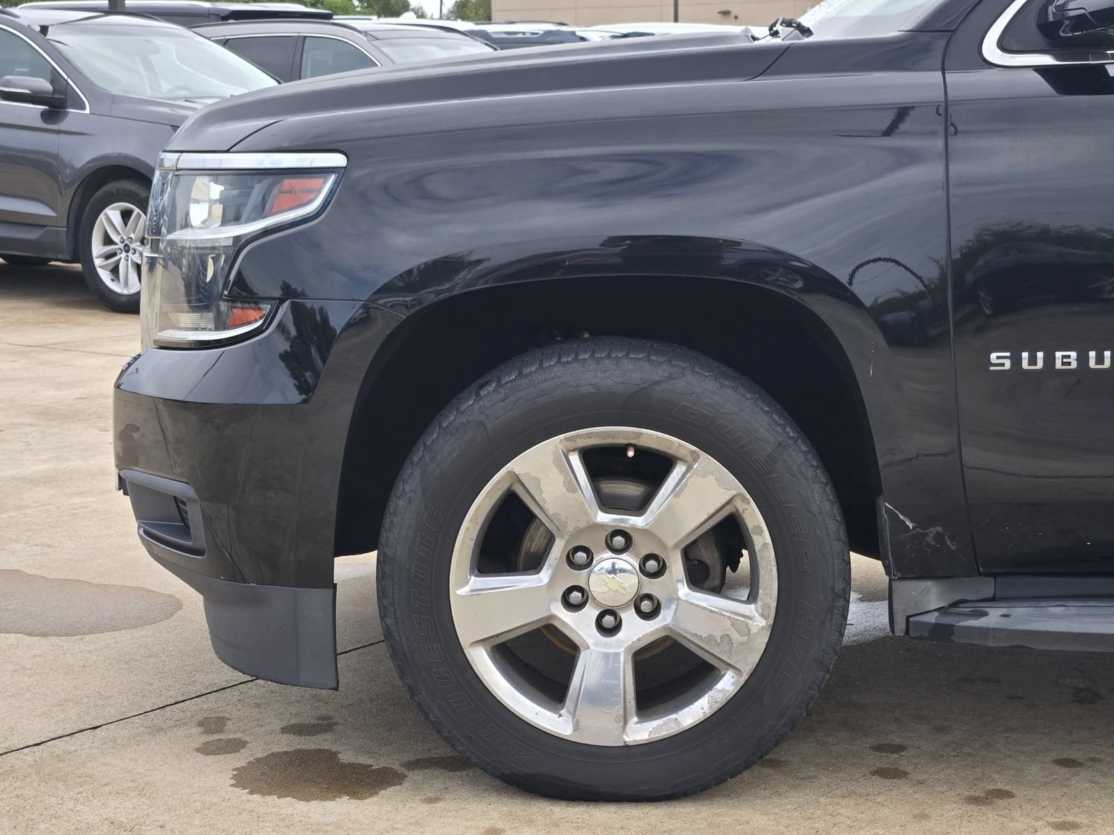 Used 2016 Chevrolet Suburban LS w/ Enhanced Driver Alert Package RWD image 9