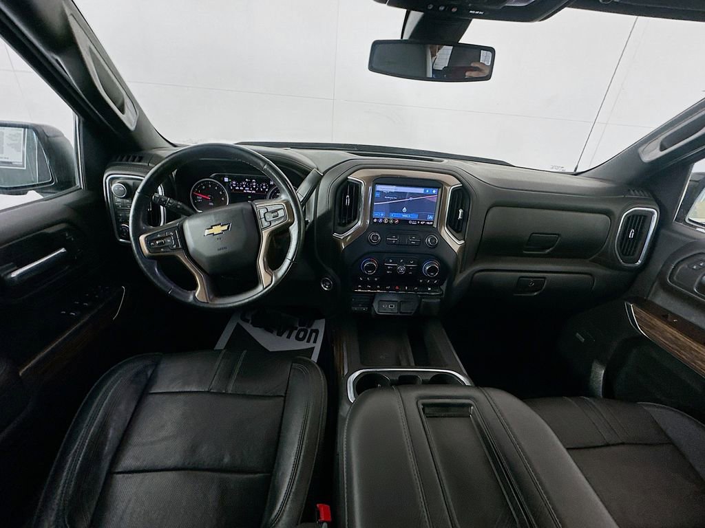 Used 2021 Chevrolet Silverado 1500 High Country image 24