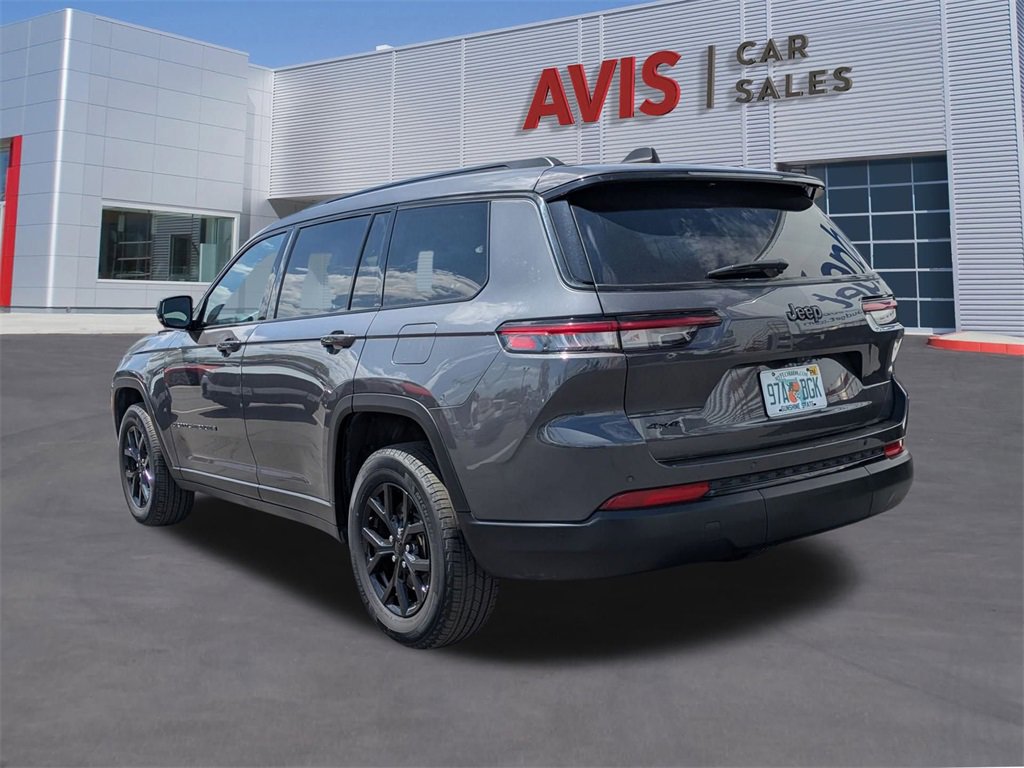Used 2024 Jeep Grand Cherokee L Laredo image 9