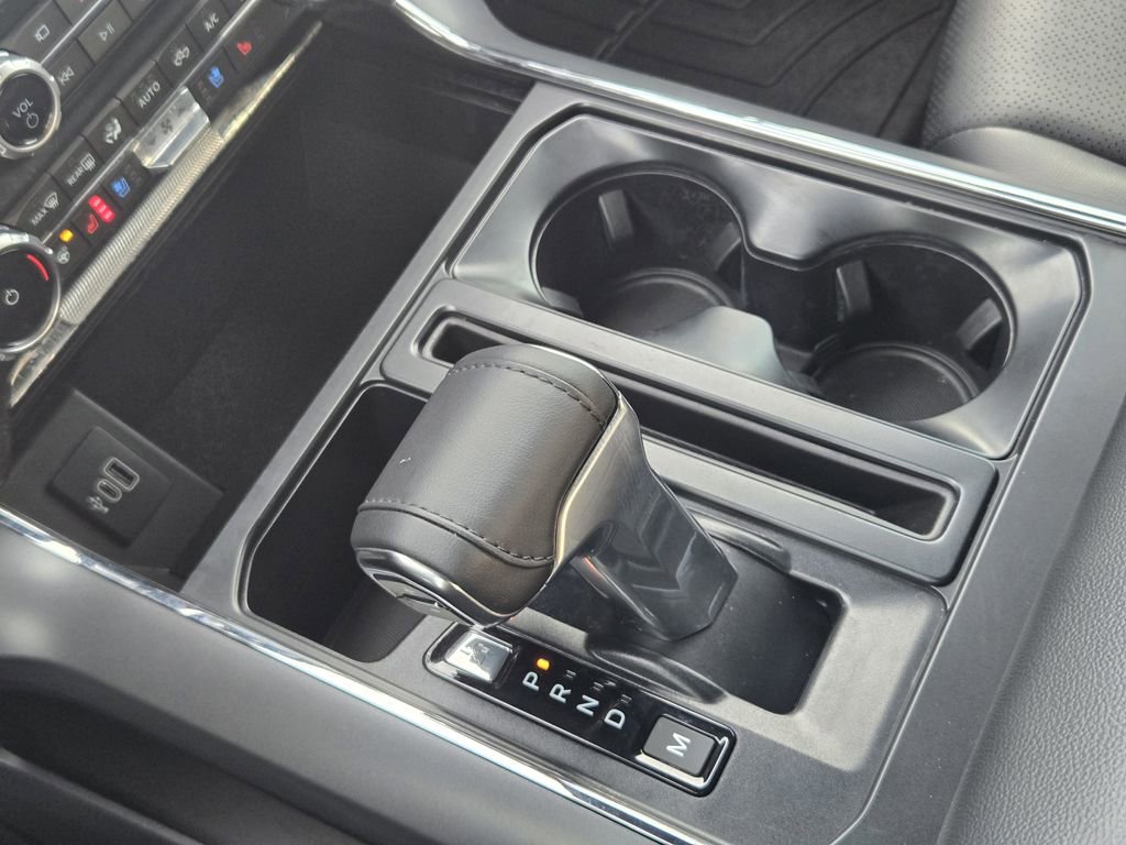 Used 2025 Ford F150 Lariat w/ Equipment Group 501A Mid image 19