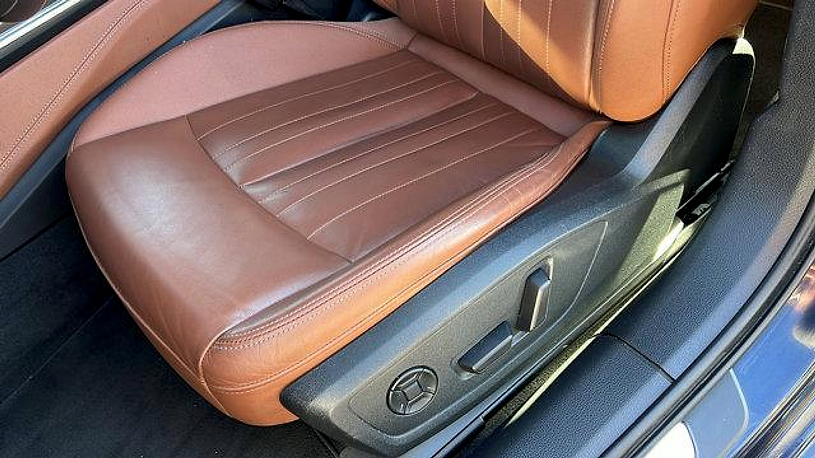 Used 2024 Audi A6 Premium Plus image 17