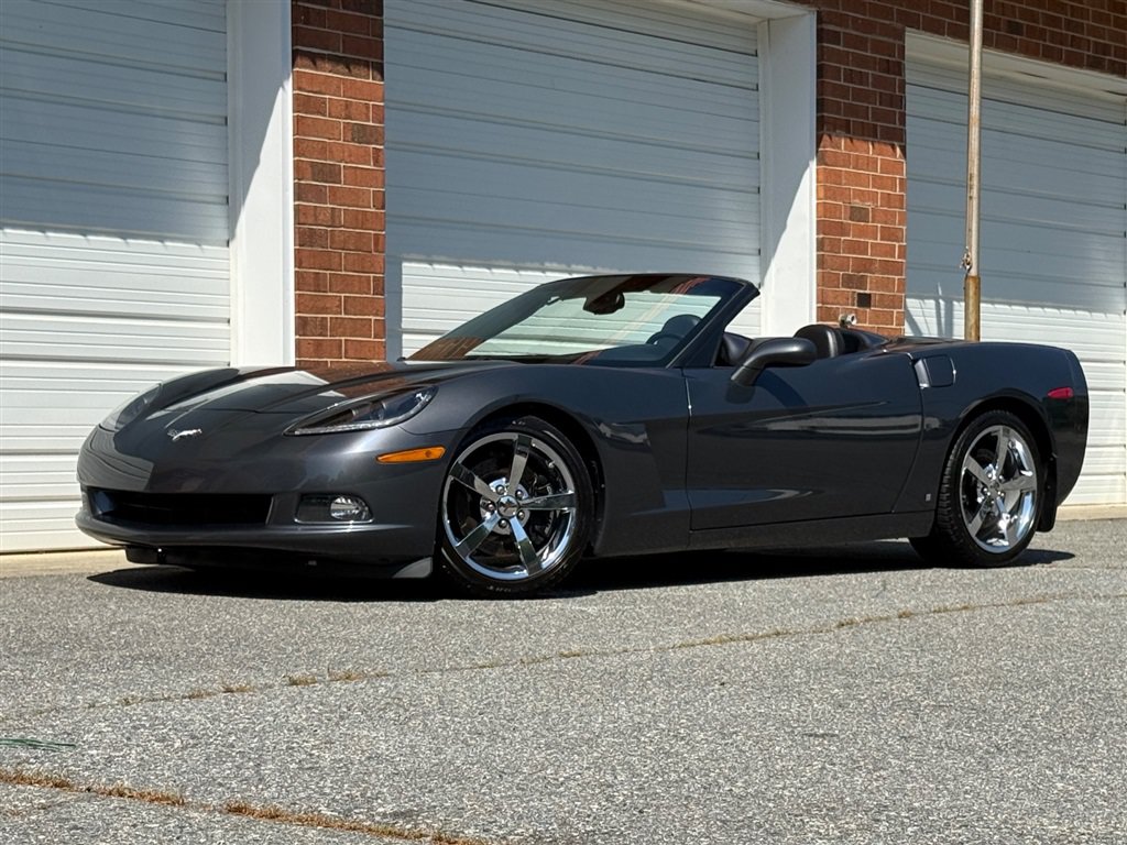 Used 2009 Chevrolet Corvette Convertible w/ Preferred Equipment Group RWD image 12