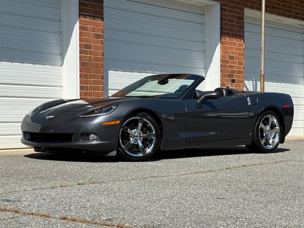 Used 2009 Chevrolet Corvette Convertible w/ Preferred Equipment Group image 12