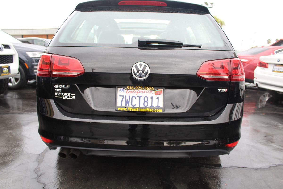 Used 2017 Volkswagen Golf SE FWD image 15