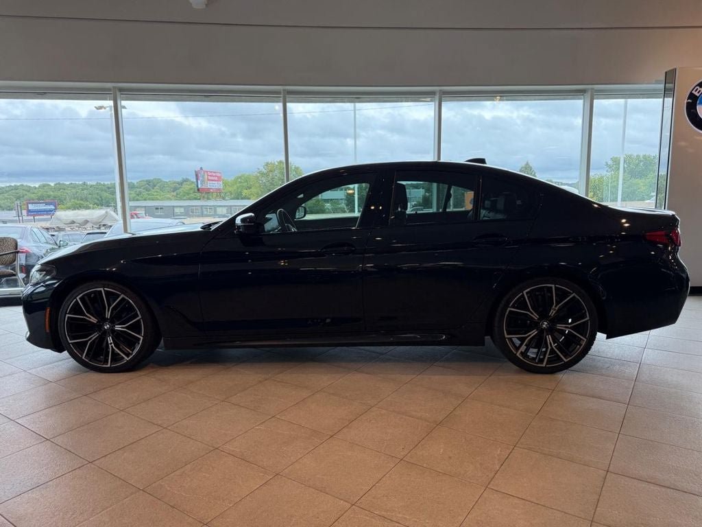 Used 2022 BMW M550i xDrive w/ Dynamic Handling Package AWD/4WD image 7