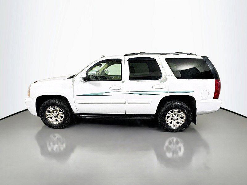 Used 2007 GMC Yukon SLT w/ SLT Preferred Equipment Group image 4