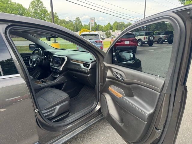 Used 2020 GMC Acadia SLE FWD image 16