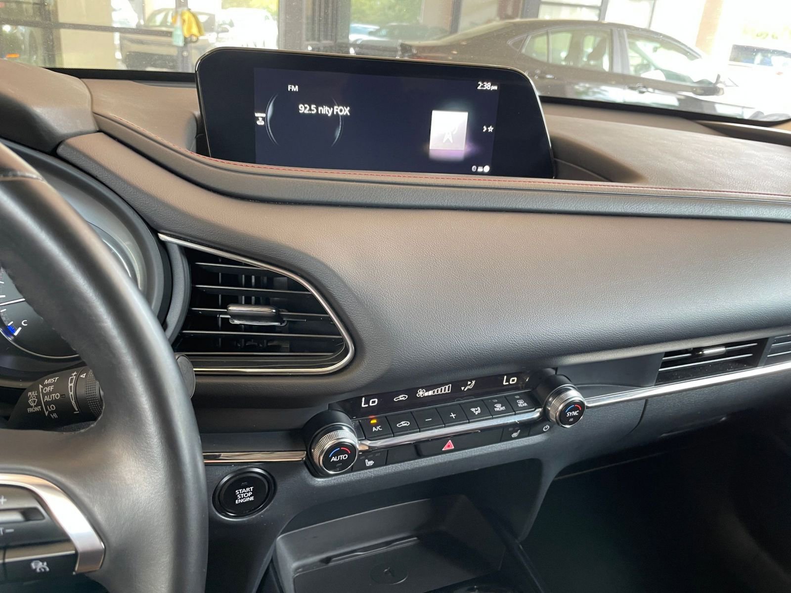 Used 2025 MAZDA CX-30 AWD 2.5 S w/ Preferred Package image 17