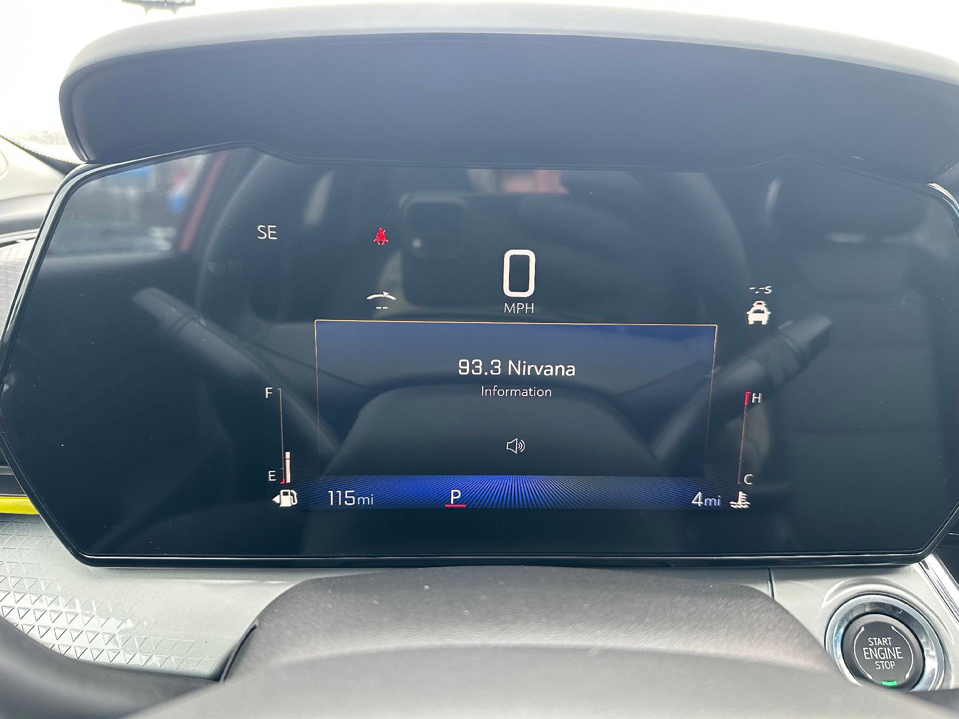 New 2026 Chevrolet Trax LT w/ Sunroof Package FWD image 21