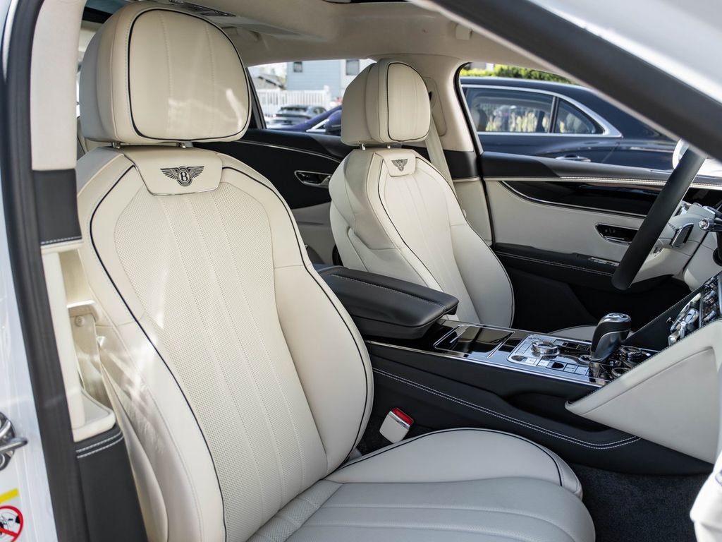 New 2026 Bentley Flying Spur Plug-In Hybrid AWD/4WD image 29