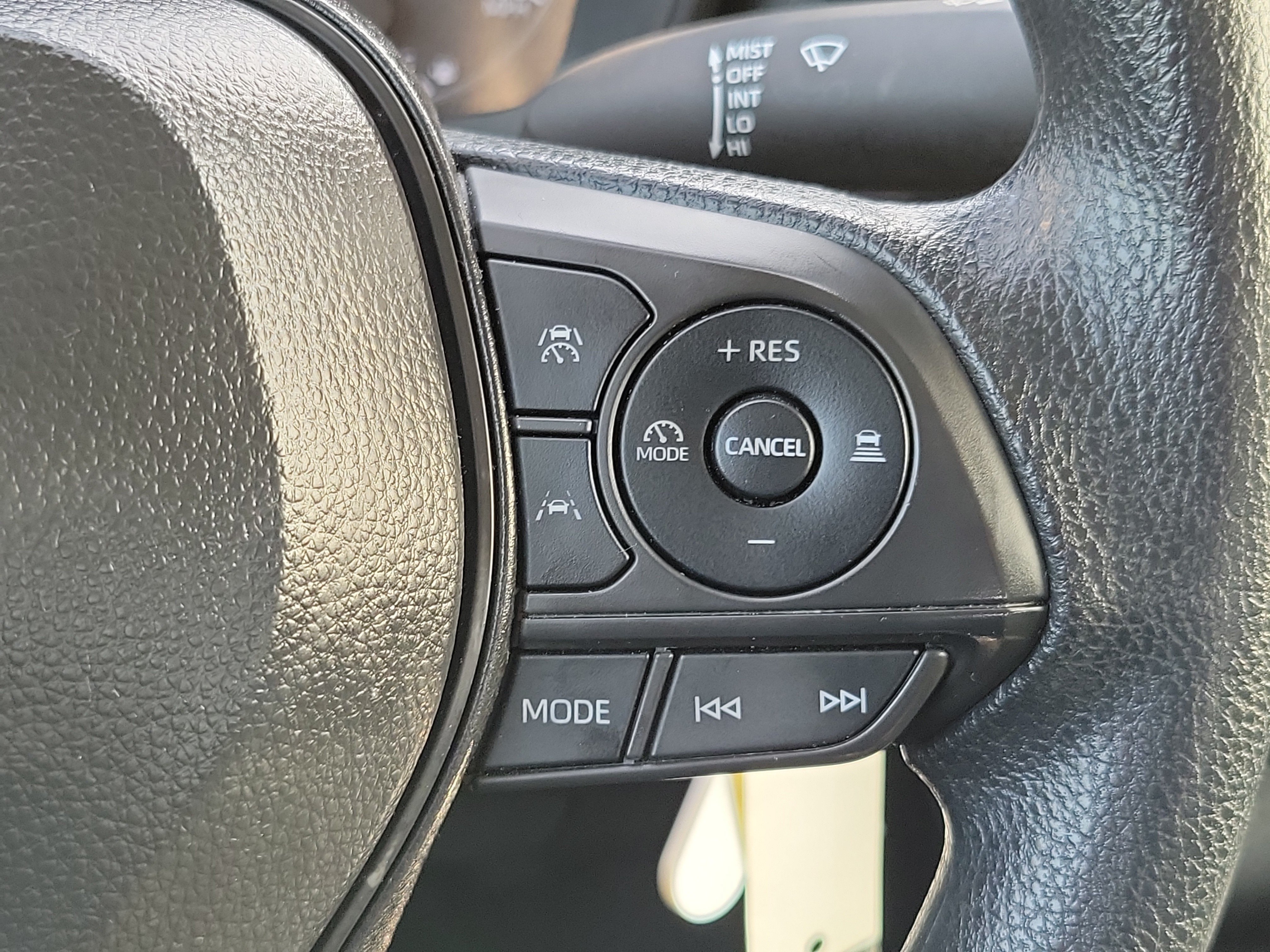 Certified 2025 Toyota Corolla LE FWD image 25