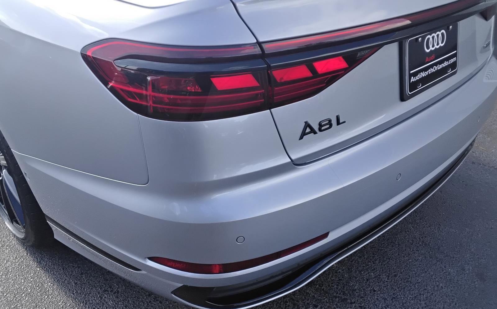 Certified 2022 Audi A8 L 3.0T image 9