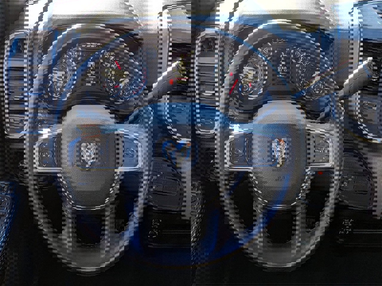 Used 2024 RAM 2500 Big Horn image 10