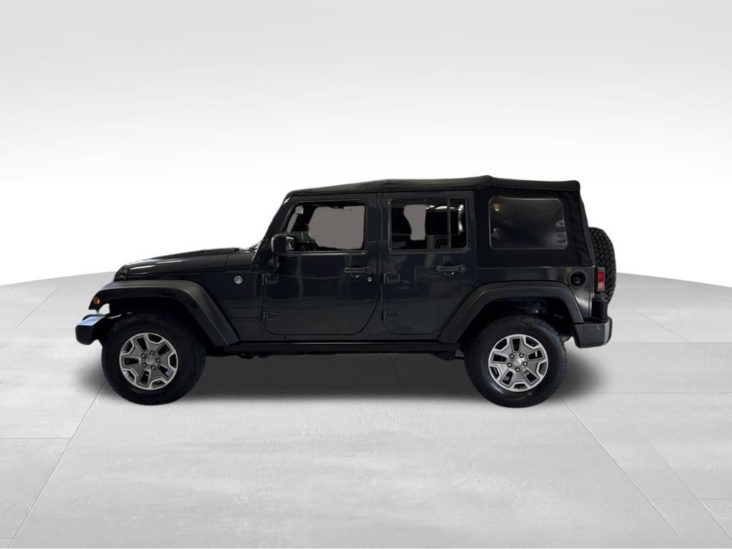 Used 2016 Jeep Wrangler Unlimited Rubicon w/ Connectivity Group AWD/4WD image 2