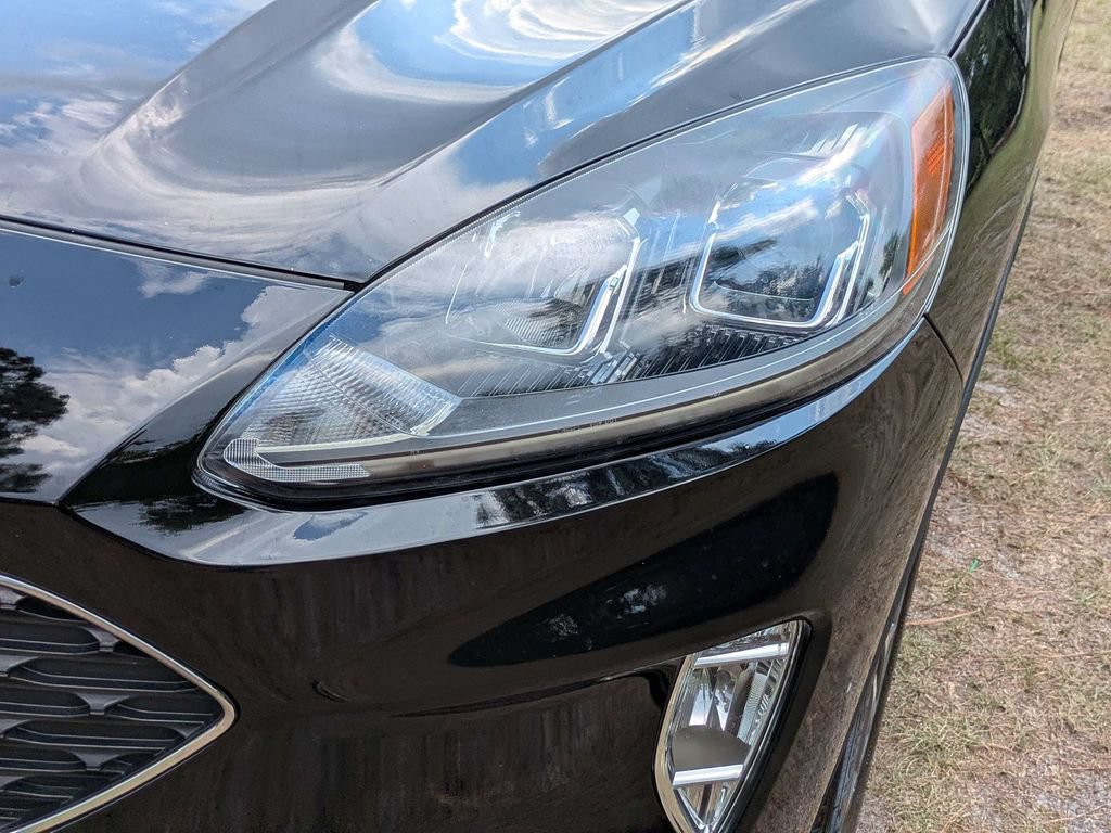 Used 2022 Ford Escape SEL AWD/4WD image 10