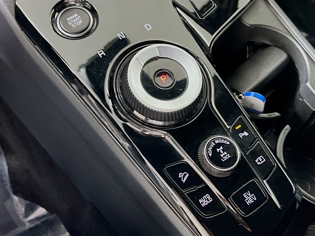 Used 2025 Kia Sportage X-Line image 17