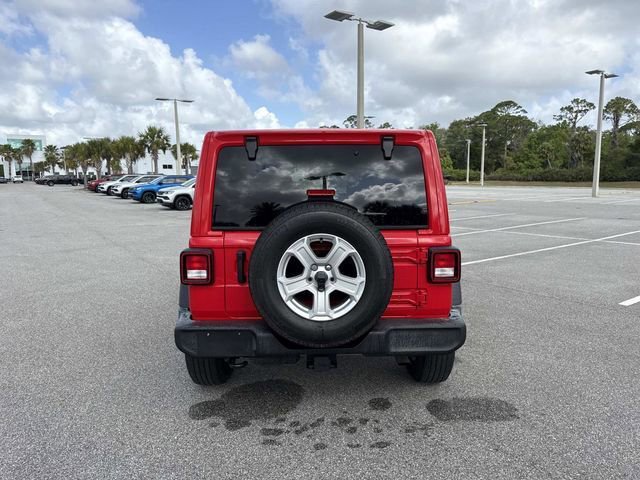 Used 2022 Jeep Wrangler Unlimited Sport w/ Sun And Sound Package AWD/4WD image 4