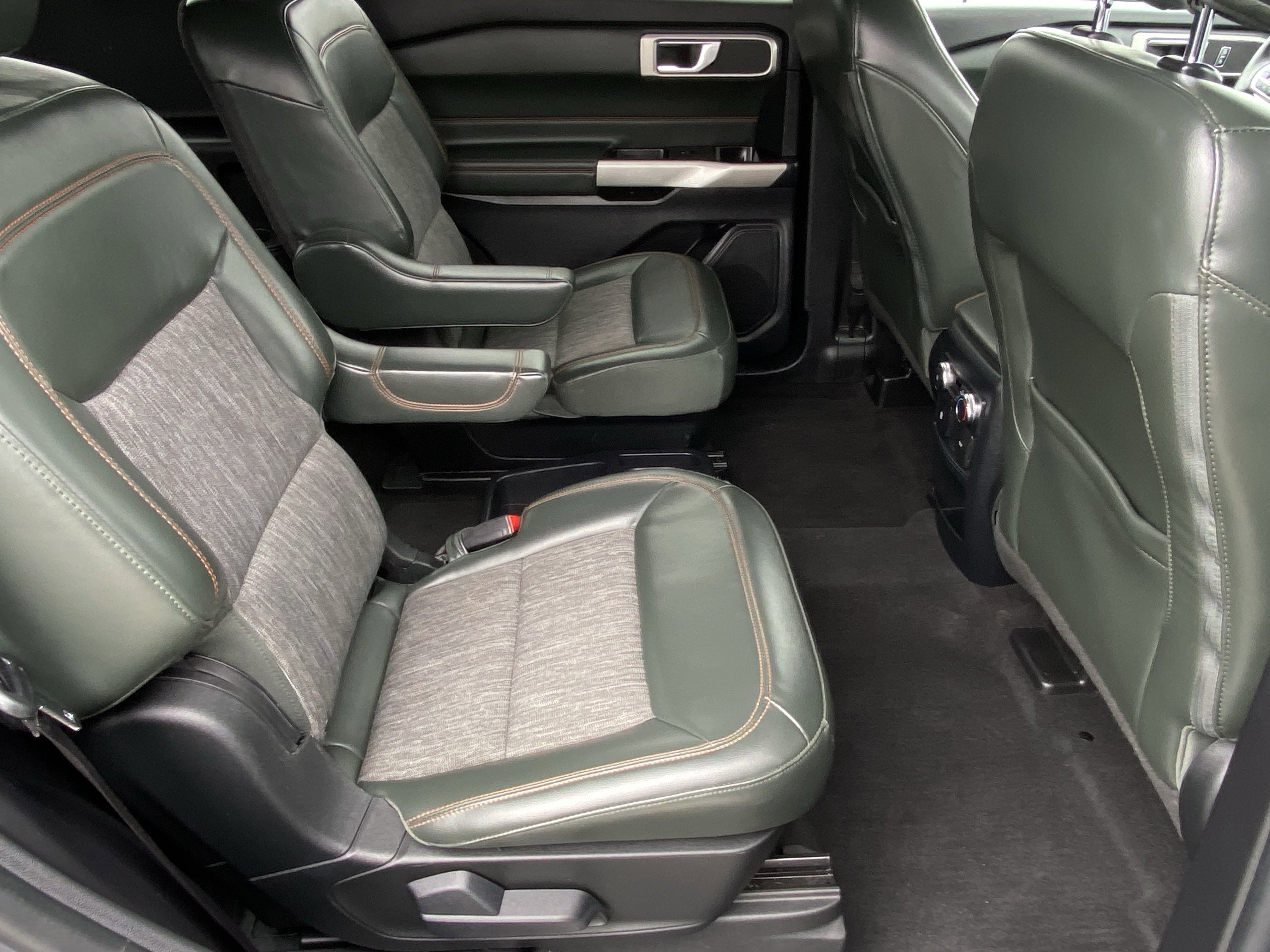 Used 2021 Ford Explorer Timberline image 12