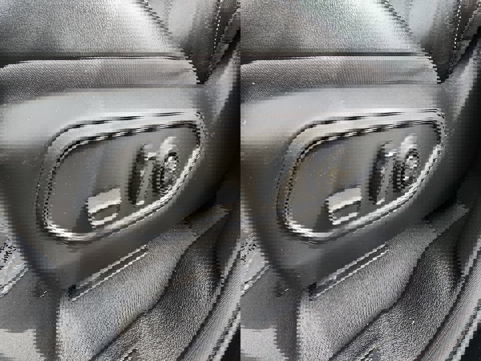 Used 2023 Jeep Grand Cherokee Limited AWD/4WD image 14